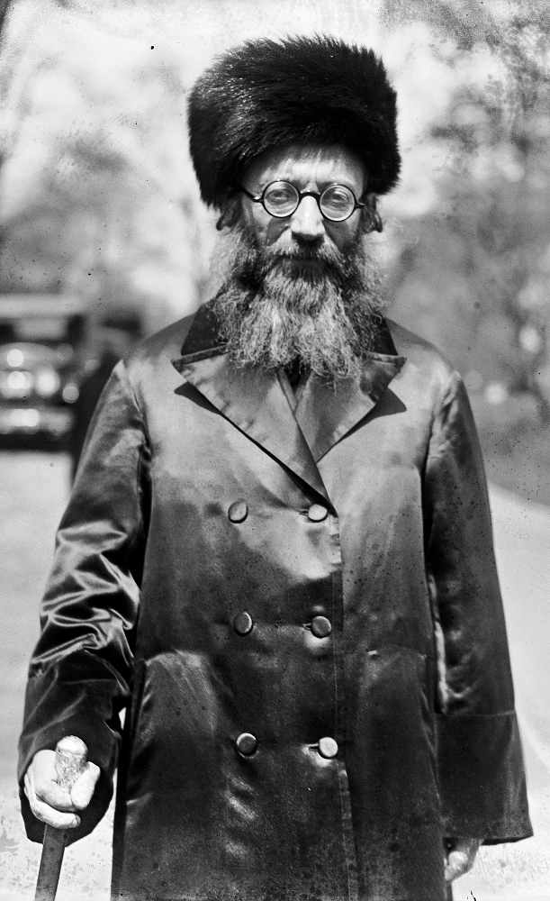 Photo représentant le rabbin Kook