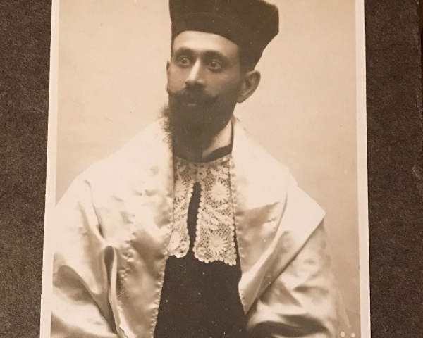 Photo du rabbin de Neuilly Isaac Sawelski Jewpop