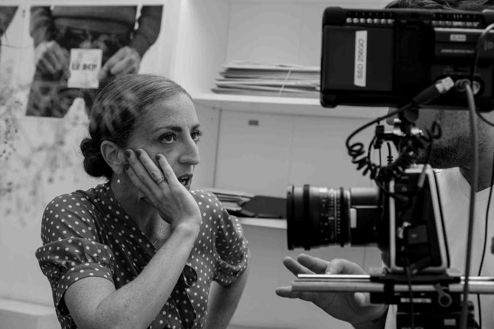 Camille Nahum, photo de tournage du court-métrage Le bureau des couilles perdues Jewpop